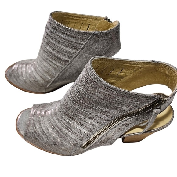 Paul Green Leather Pewter Stacked Sandals Zip Enry Size 6.5 Very Lightly Worn - Picture 2 of 14